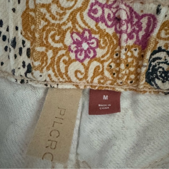 Anthro Pilcro high waist shorts in printed denim Scrunchie style Size Medium - Picture 10 of 16